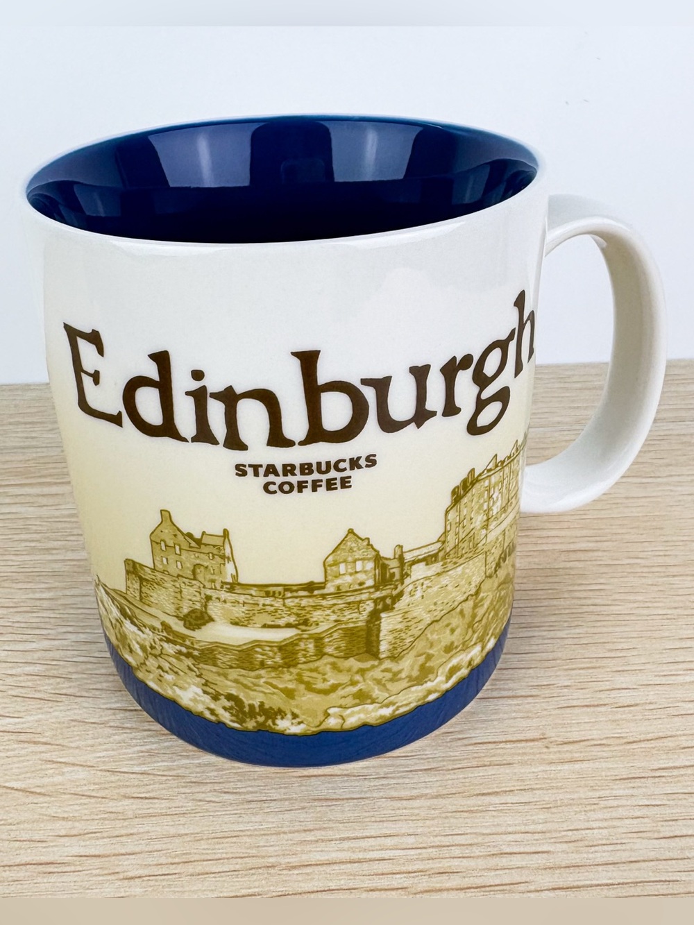Starbucks Edinburgh Global Icon City Collector Series Mug Scotland 2011 NEW 16oz